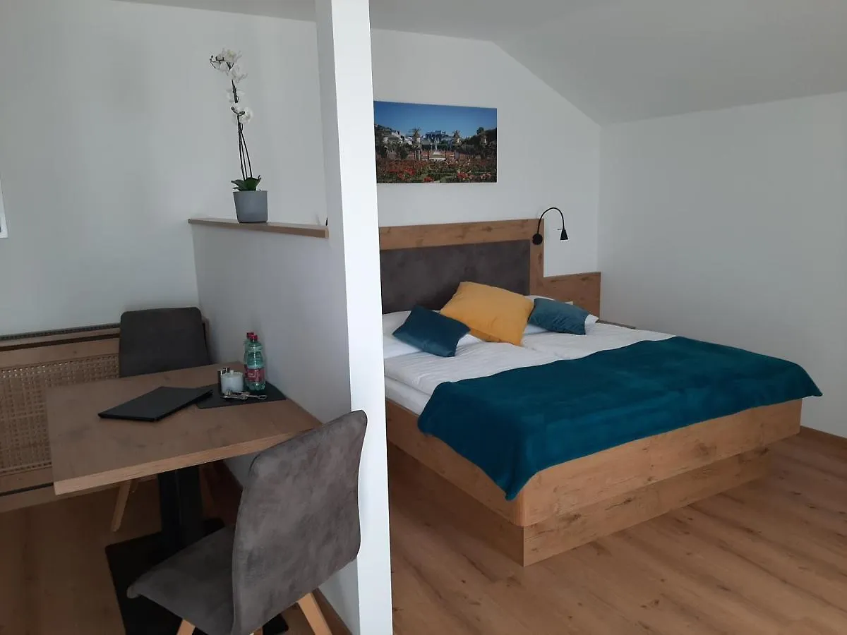 Apartments By Pension Ballwein Salzburg